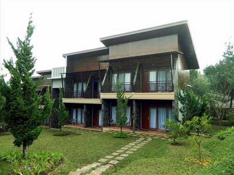 The Green Forest Resort Lembang Exterior photo